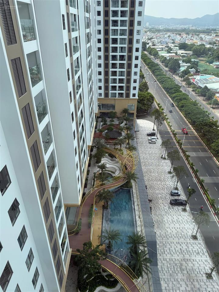 Cần bán căn hộ vung tau centre point dt 84m2 full nội thất. gấp chỉ 4.1 tỷ