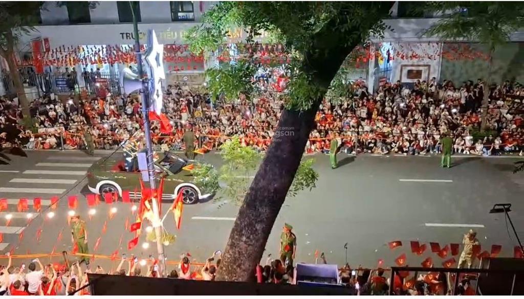 Chính chủ bán căn hộ trong biệt thự pháp cổ 83 nguyễn thái học, p. điện biên, q. ba đình, hà nội