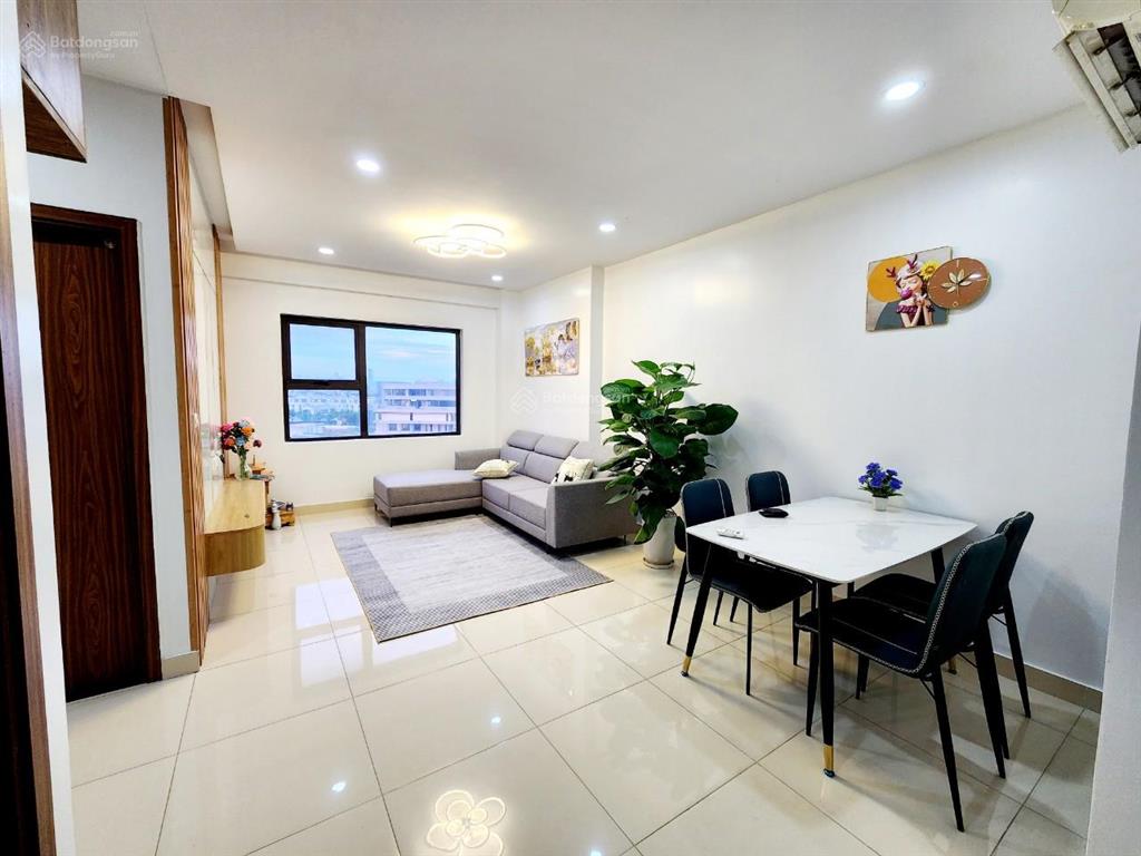 Bán căn 3pn, 2wc s = 80m2 có đồ gía 5.x tỷ. dự án chung cư xuân mai complex dương nội