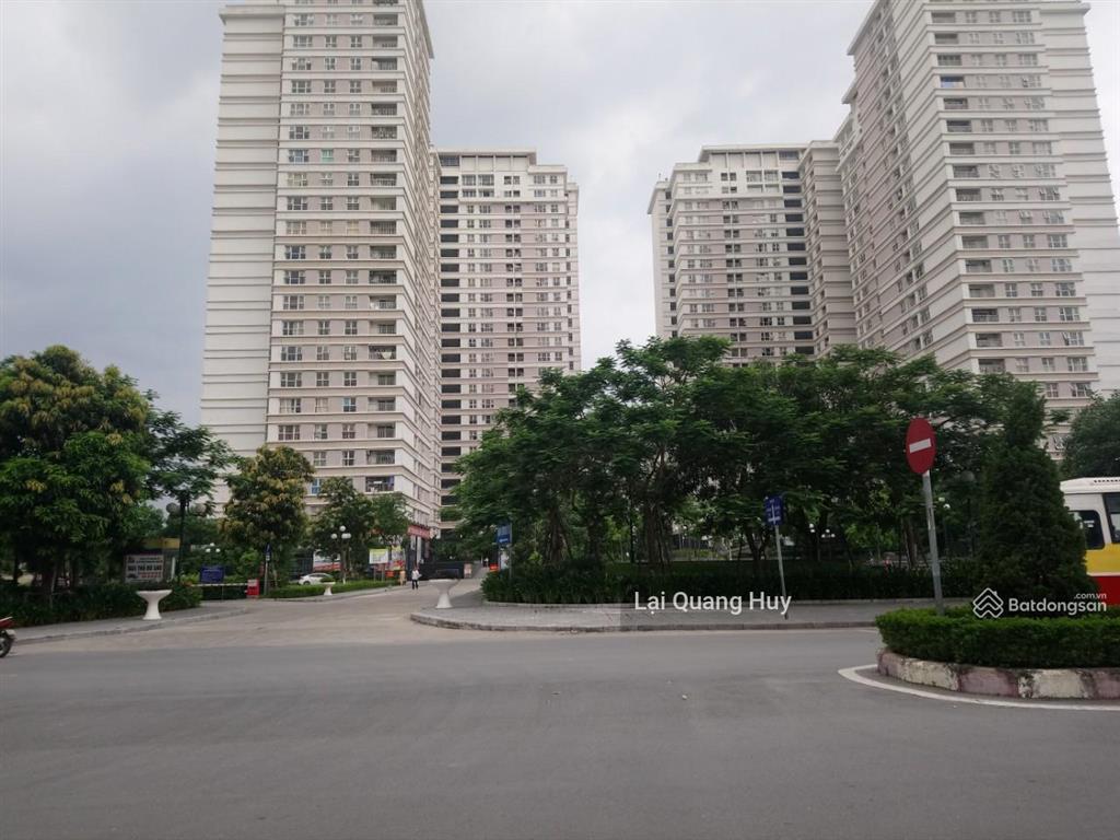 Bán căn 2 pn, 1wc. s= 55m2. full đồ. gía 3,6 tỷ. dự án chung cư ct7 dương nội