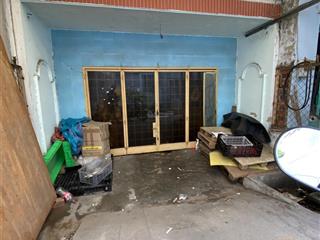 Nhà phạm thế hiển p7 q8 dt 4,2m*16m, nhà cấp 4, shr, ko qh, hẻm 3m, 4,35 tỷ. 0901 440 ***