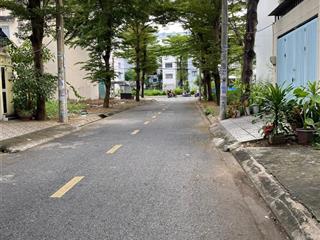 Đất 5m*24 (120m2). shr. sổ cá nhân mt 10m kdc phú lợi. phạm thế hiển p7 q8. giá 5,8 tỷ. 0901 440 ***