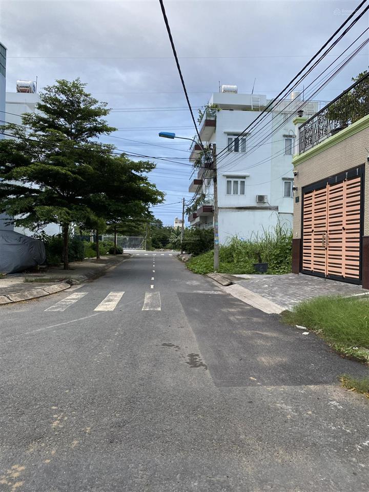 Đất 5m*24 (120m2) sổ hồng ở kdc phú lợi. phạm thế hiển, p7, q8. giá 5,2 tỷ.  0901 440 ***