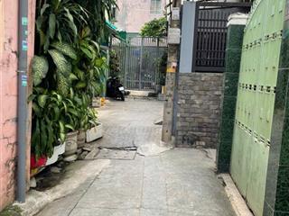 Nhà phạm thế hiển p.6 q.8. dt 8m * 8m. 1 lầu, 3pn. shr, không qh, hẻm 3m, giá 3,85 tỷ. 0901 440 ***