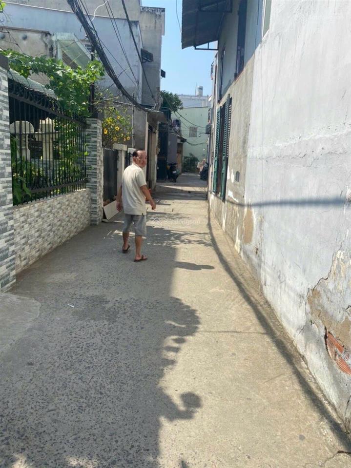 Nhà phạm thế hiển p. 7 q. 8. dt 4m * 12m. shr, 2 lầu, 4pn không qh. giá 3,95 tỷ.  0901 440 ***