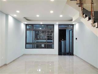 Cho thuê nhà nguyên căn hầm + 4 lầu mới 100% kđt vạn phúc vừa ở vừa làm văn phòng 33 triệu/tháng