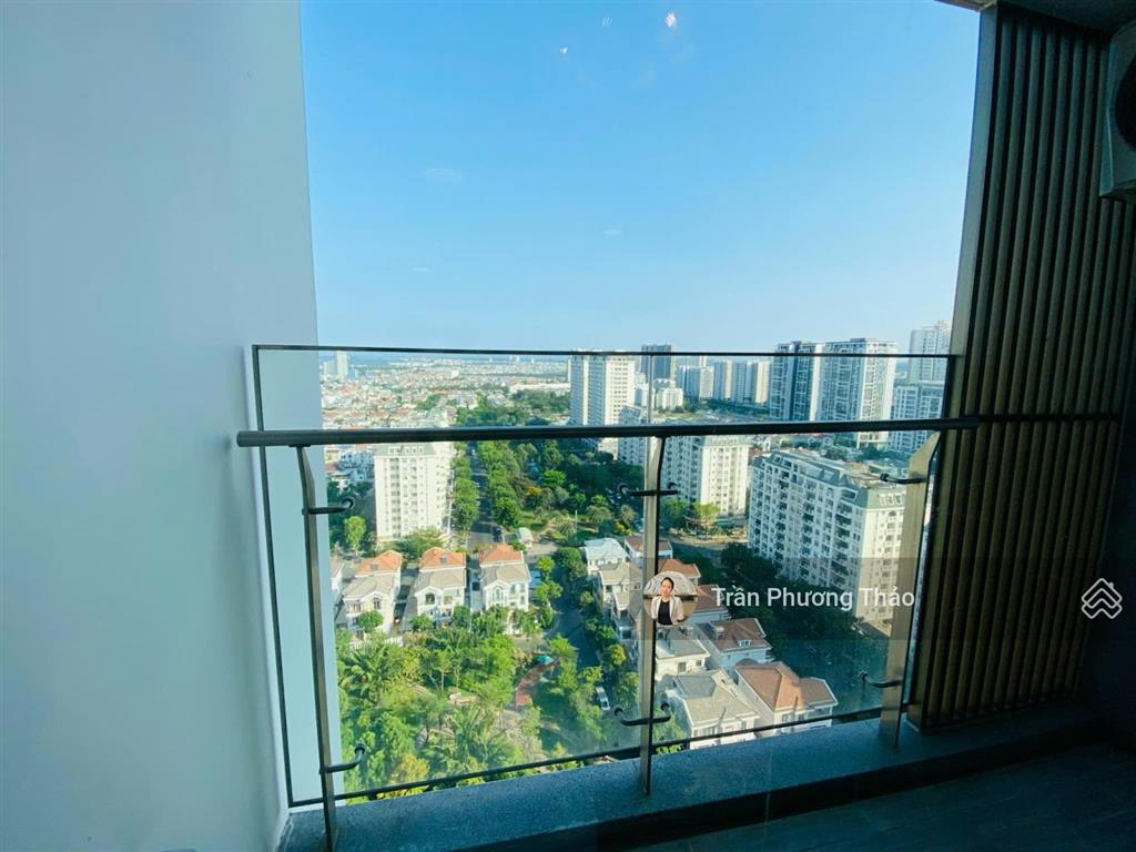 Cần bán căn hộ cao cấp midtown m7 2pn 80m2 lầu cao view biệt thự có ô xe hầm giá 8 tỷ tl mạnh mẽ