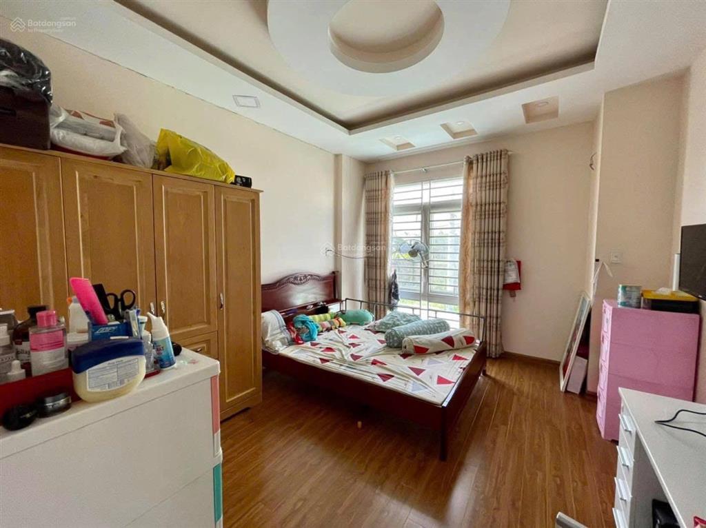 Bán nhà 1 trệt 1 lầu kdc đẹp an ninh sân oto nhà hoàn công lái thiêu thành phố hồ chí minh mới