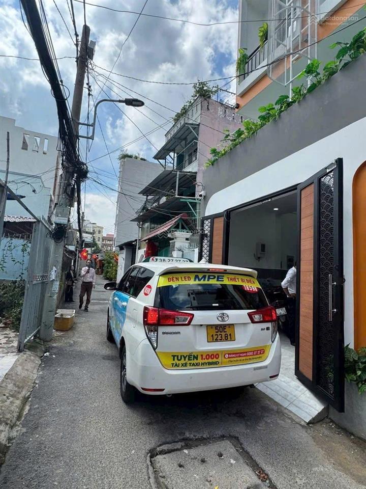 Bán chdv dòng tiền ổn định dt đẹp(5x16m) 5tầng 16pn full nội thất phan huy ích p12 gò vấp