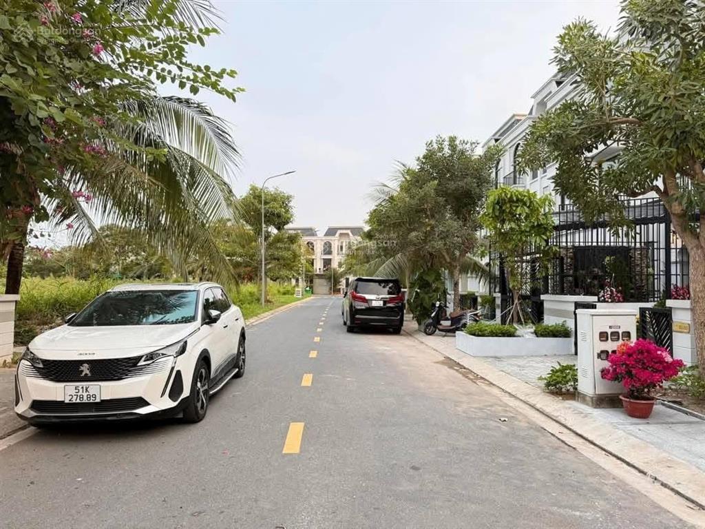 1 lô duy nhất 575 triệu/75m2, đã có sổ hồng riêng  chính chủ 0906 443 ***