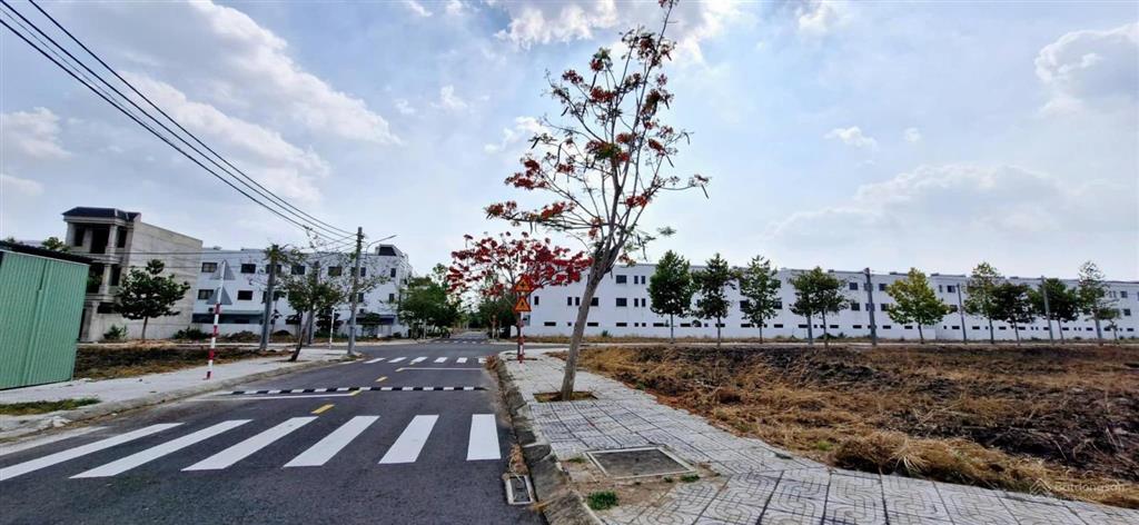 1 lô hiếm có 545 triệu 75m2 (5x15m) sổ hồng riêng công chứng ngay. chính chủ 0906 443 ***