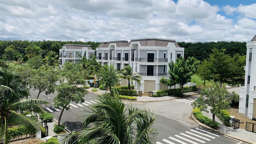 Ngộp bán lỗ căn 75m2 giá 1 tỷ 400 triệu 1 trệt 2 lầu, đã có sổ  chính chủ 0906 443 *** đi xem
