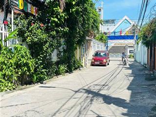 Bán đất tặng nhà gần biển nha trang. diện tích lớn 355.79m2 ngang 7.11m. đường ô tô thông thoáng