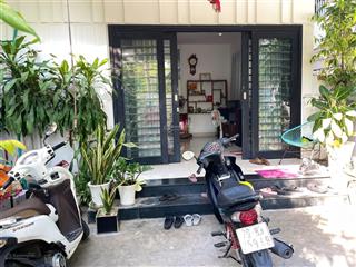 Bán nhà góc thoáng mát, gần sông mát mẻ tại ngọc hiệp, gần trung tâm nha trang . dt 133m2  6.3 tỷ!