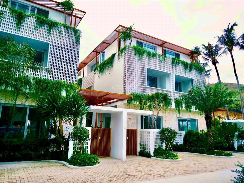 La tiên villa  biệt thự hạng sang bên vịnh biển nha trang  giá chỉ từ 12 tỷ