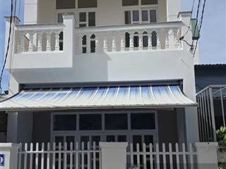 Bán nhà 2 tầng vĩnh hoà, nha trang, ra biển 900m, đường ô tô 7m, gồm 3pn  3wc
