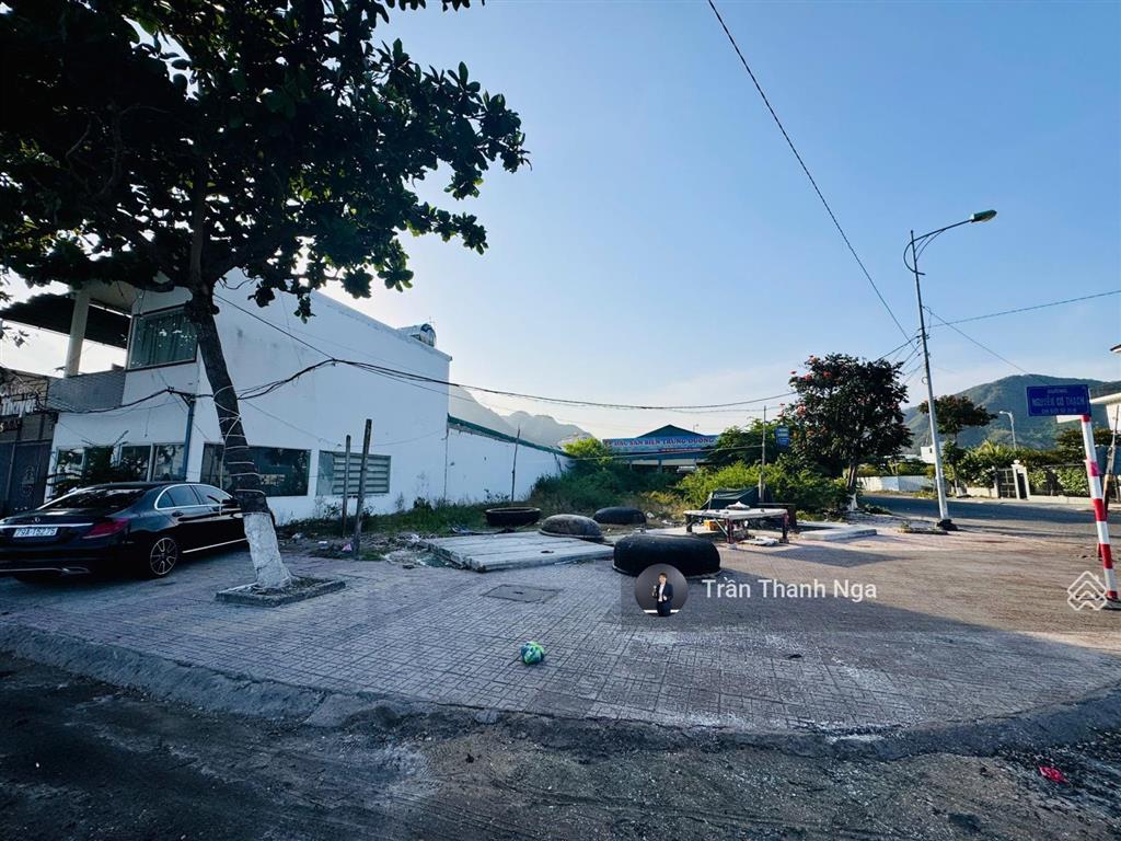 Đất nền view trực diện biển  lô góc đường 20m và 26m tiềm năng tăng giá sổ hồng riêng