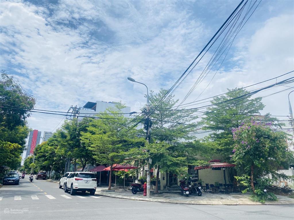 Đất biển 2mt đường 10.5m & 7.5m trục thông biển mỹ khê, thích hợp xây aparmenst, khách sạn