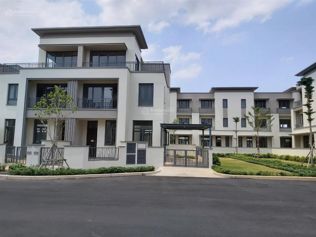 Bt song lập swan park 180m2 giá 9tyxxx. hàng ngợp chủ nhà gửi bán. nhận ký gửi swanbay swanpark