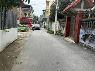 Hàng hiếm Bắc Ninh, bán gấp lô đất 100m2, đường ô tô con tránh, giá 35tr/m2. LH: 0379483926