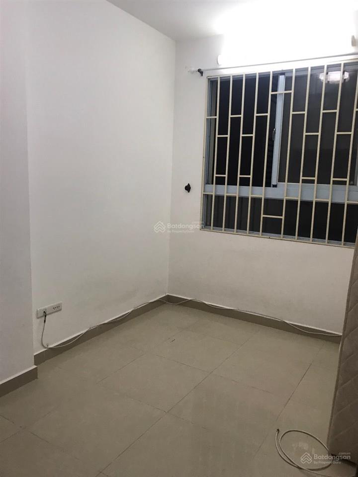 Chính chủ bán căn hộ sacomreal 584 đường lũy bán bích, 2 phòng, 2wc giá 3 tỉ 580 có sổ hồng