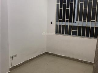 Chính chủ bán căn hộ sacomreal 584 đường lũy bán bích, 2 phòng, 2wc giá 3 tỉ có sổ hồng