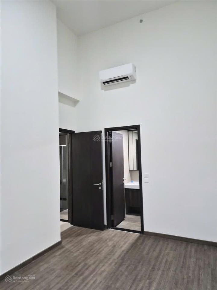 Cần bán căn hộ sân vườn tầng trệt, tháp t3, 2pn/2wc (80m2 + sân vườn 21m2)