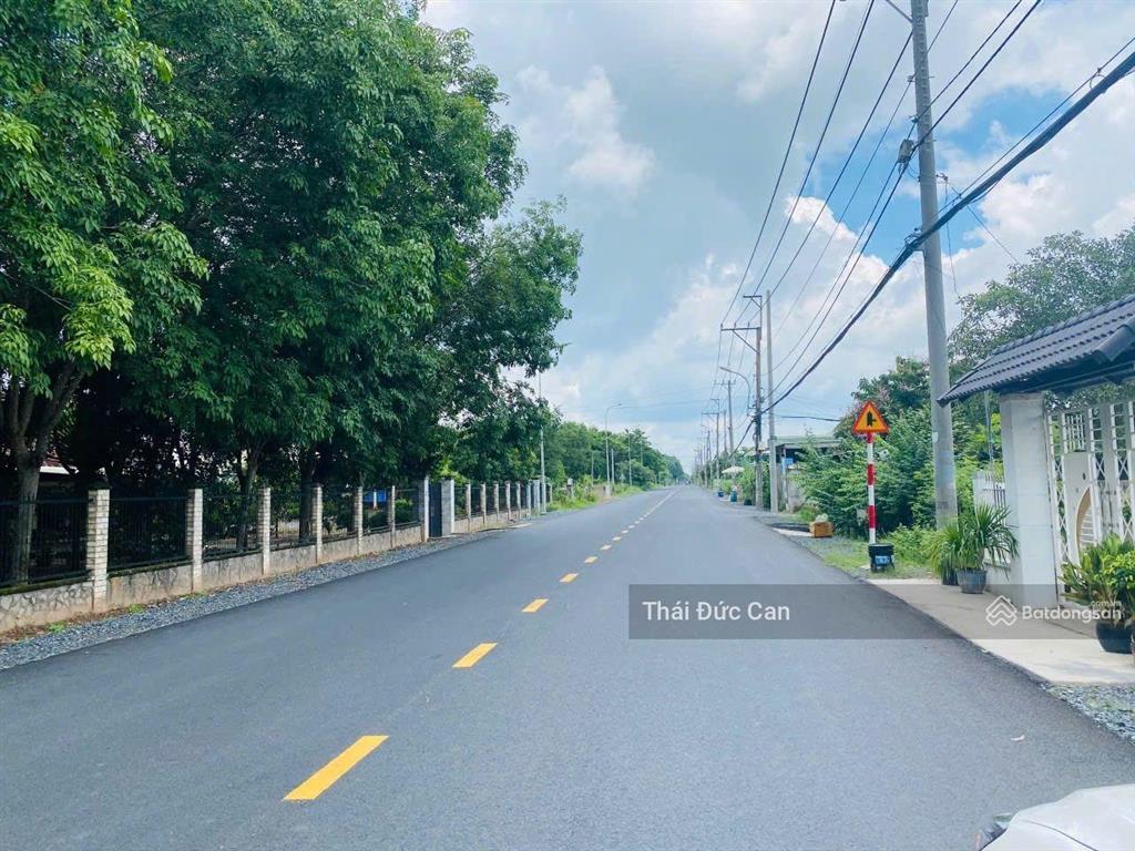 Bán đất mặt tiền đường nguyễn văn khạ, dt 15*40=615m2, thổ cư 420m2, khu dân cư