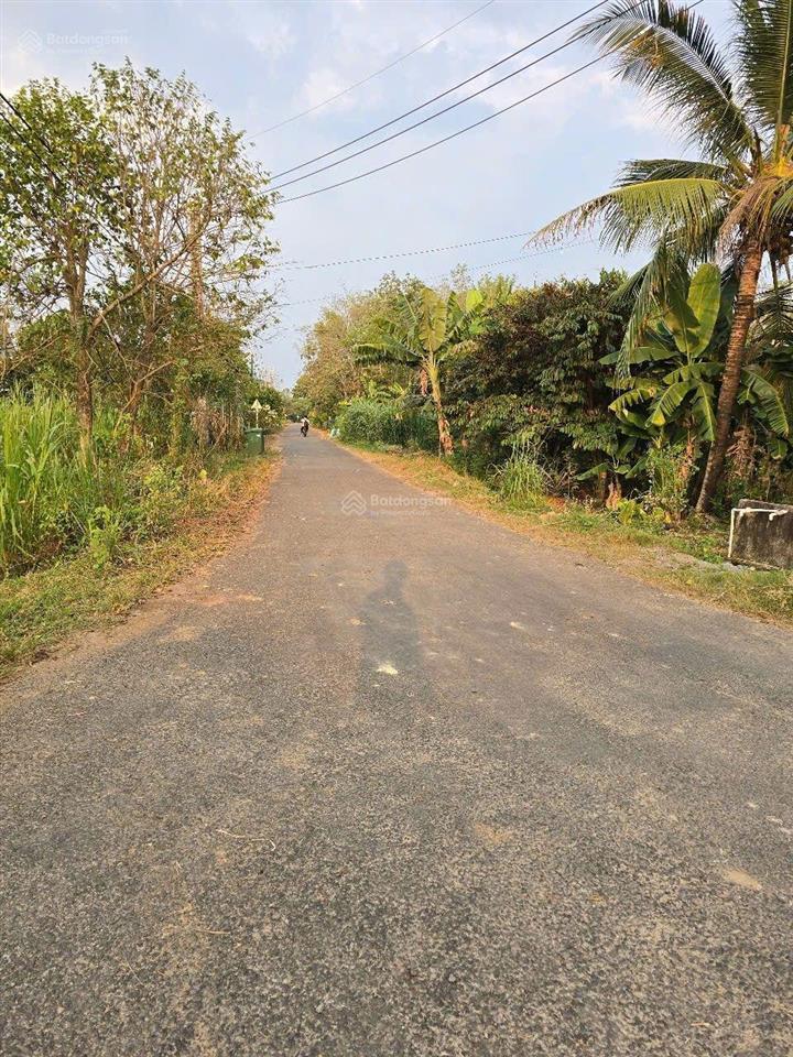 Chính chủ bán đất xã an phú, dt=2020m2, có 490m2 thổ cư, khu dân cư đông, giá chỉ 10,5 tỷ