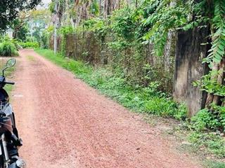 Bán đất xã an nhơn tây, gần đường tỉnh lộ 7, dt gần 1.600m2 có 215m2 tc, mt 71m giá chỉ có 4,5 tỷ