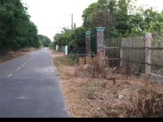 Bán đất mặt tiền đường bến đình diện tích tổng 4 sổ là 5000m2, có 600m2 thổ cư, giá 17 tỷ