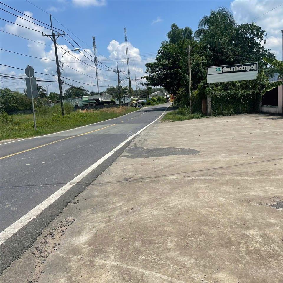 Bán kho mt đường nguyễn thị rành, dt=24x90=2221m, có 300m thổ cư, dt xưởng 500m, giá chỉ 19 tỷ