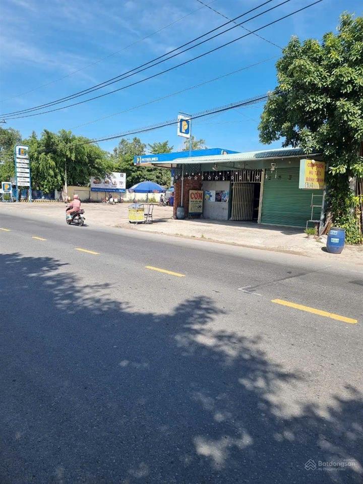 Bán kho xưởng mặt tiền hương lộ 2, thuộc xã lộc hưng, tổng dt=5200m2 có 120m tcu, giá 15,5 tỷ