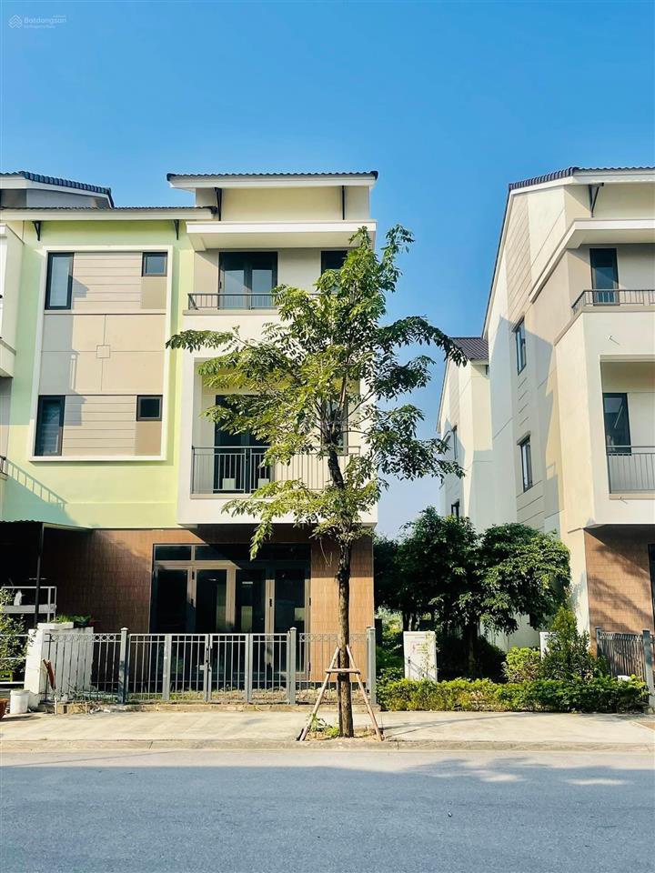 Bán shophouse centa city 90m2 tại vsip từ sơn, bắc ninh siêu đẹp chỉ với nhỉnh 6 tỷ sẵn nhà 3 tầng