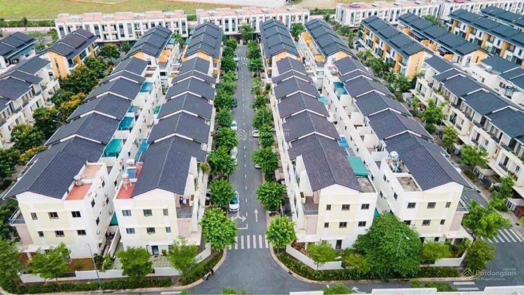 Chính chủ cần bán gấp căn góc 2 mặt tiền siêu đẹp dt 127m2 kđt beomes vsip giá siêu rẻ chỉ 8,x tỷ