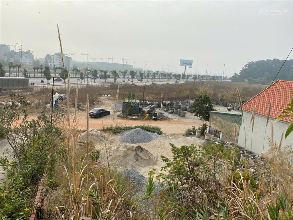 Bán đất sát mặt đường quốc lộ cách siêu dự án hạ long xanh vingroup 800m tại hà khẩuhlqn