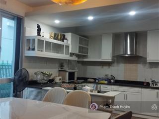 Khu vực cửu long lam sơn nhà 4 tầng hẻm xe hơi, khu sân bay sầm uất, giá tốt