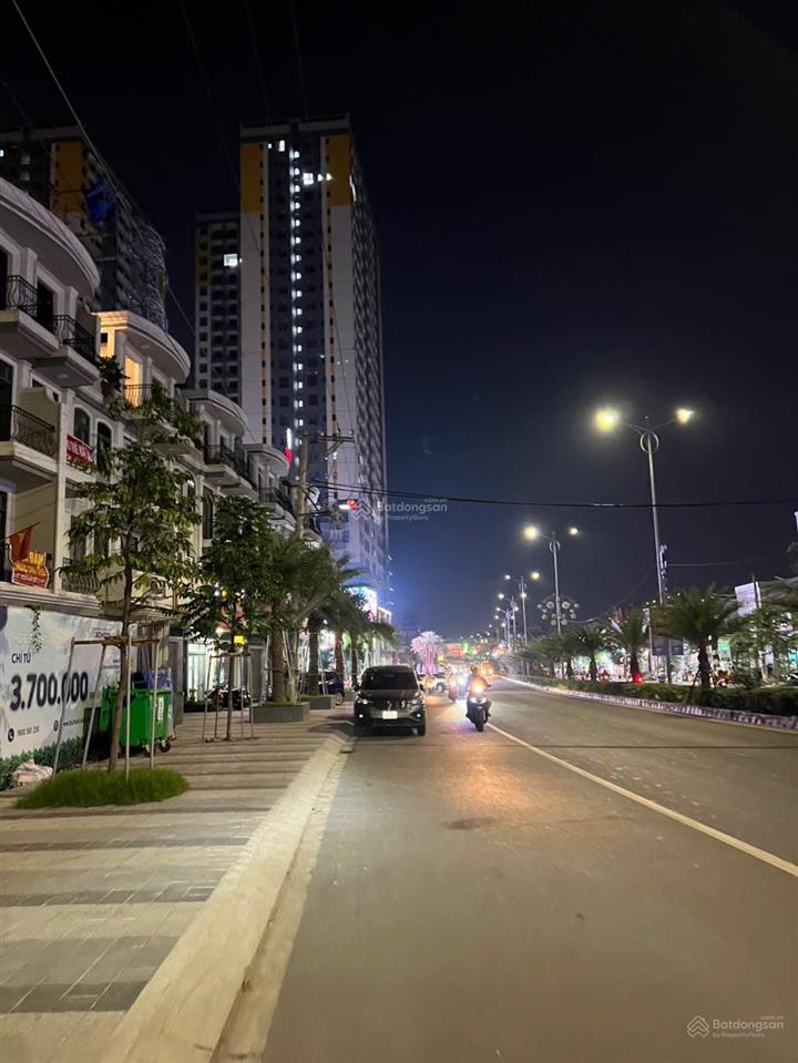 Hàng siêu hiếm đất mặt tiền kinh doanh đại lộ đông tây giáp làng đại học kế bến xe miền đông mới