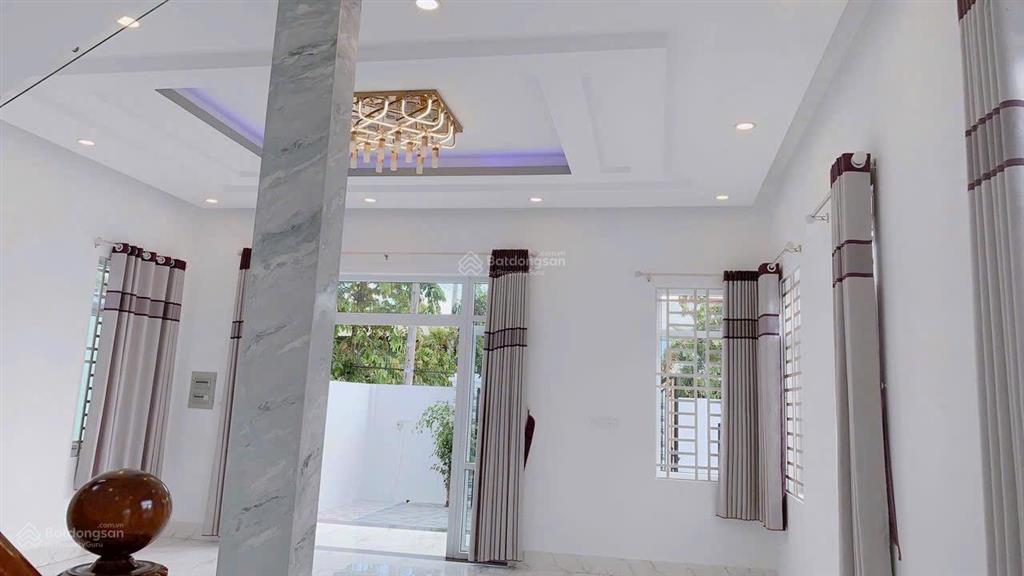 Chủ giảm 1 tỷ bán biệt thự 311m2 thổ cư đang kinh doanh nhà hàng và lầu nướng