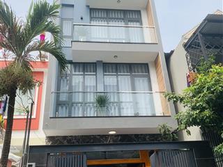 Chủ cần bán nhà 5x20 đúc kiên cố 3tâm có sân thượng gần chợ bà điểm