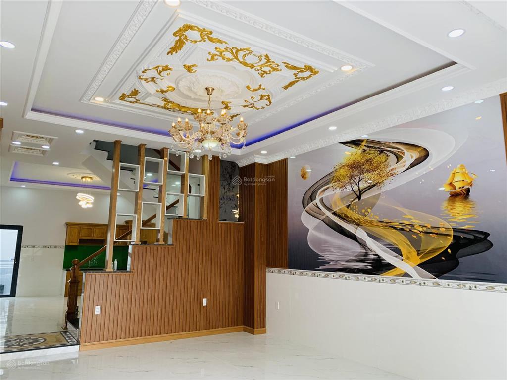 Bán nhà 5*19m, sổ riêng hoàn công đầy đủ cách chợ đầu mối 300m