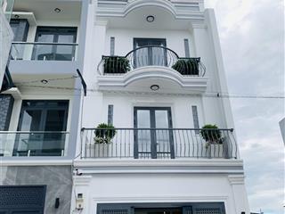 Bán nhà 5x17 3 lầu gần chợ bà điểm