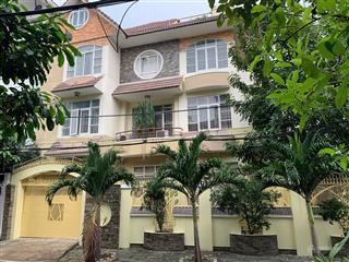 Biệt thự căn góc! giảm giá sâu, đường bình lợi, p13, dt 18x18m, 4 tầng, 36.5 tỷ (tl)