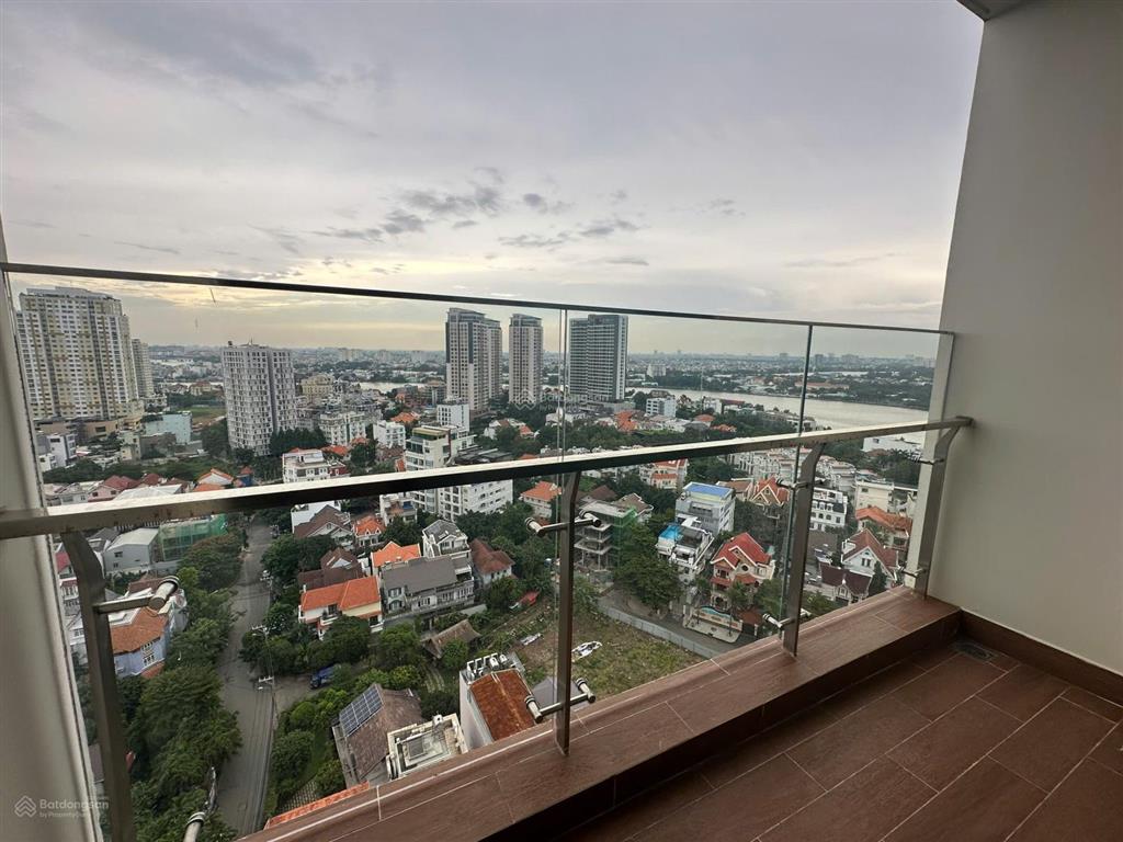 Giá tốt nhất thị trường! bán căn hộ d'edge thảo điền, 2pn tầng cao, view sông thoáng mát