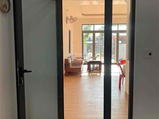 Nhà đi bộ ra biển cửa đại hội an , chỉ 2,1 tỉ