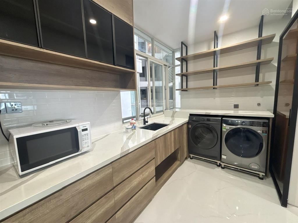 Cho thuê căn hộ 3pn the estella nội thất đẹp lung linh  có sân vườn rộng chỉ 95 triệu/ tháng