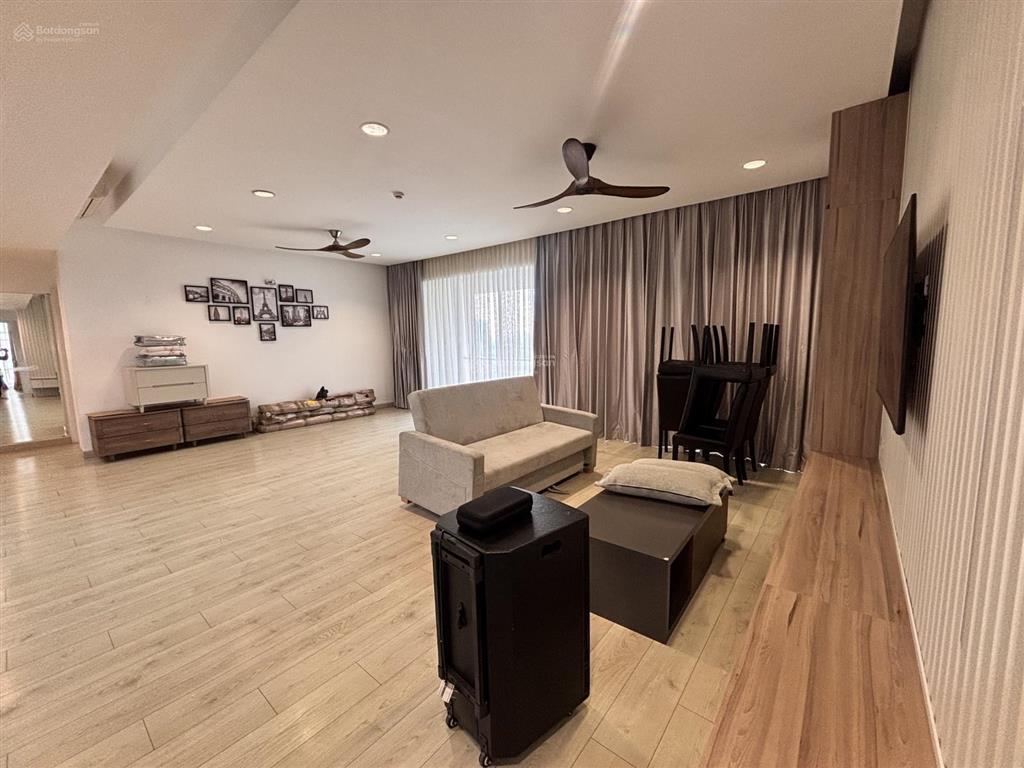 Cho thuê căn hộ the estella siêu đẹp  3pn + 3 wc lớn đầy đủ nội thất  thiết kế hiện đại  87.5 tr