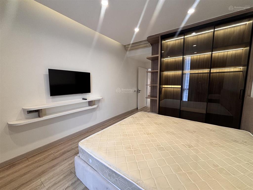 Cho thuê căn hộ the estella siêu đẹp  3pn + 3 wc lớn đầy đủ nội thất  thiết kế hiện đại  87.5 tr