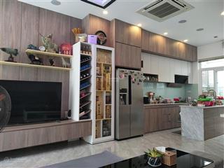 Tôi chính chủ cần bán nhà phố lovera park  3 tầng 3pn  3wc kdc phong phú 4, giá 6.7 tỷ
