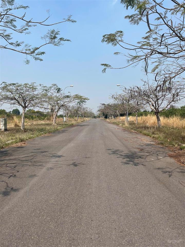 Chính chủ cần bán lô đất 98m2 dự án sunflower city, giá 690tr.  0907 705 ***